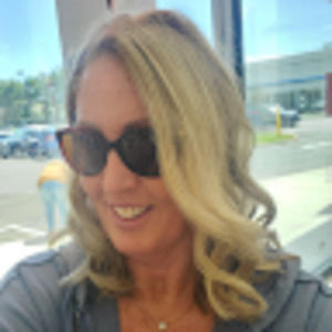 Meet your Posher, Erika